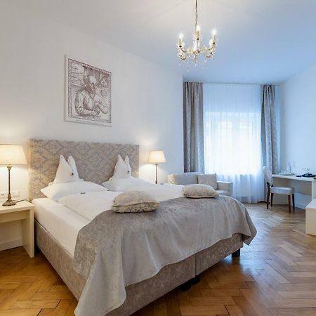 Boutique Hotel Goldenes Lamm Villach Eksteriør billede