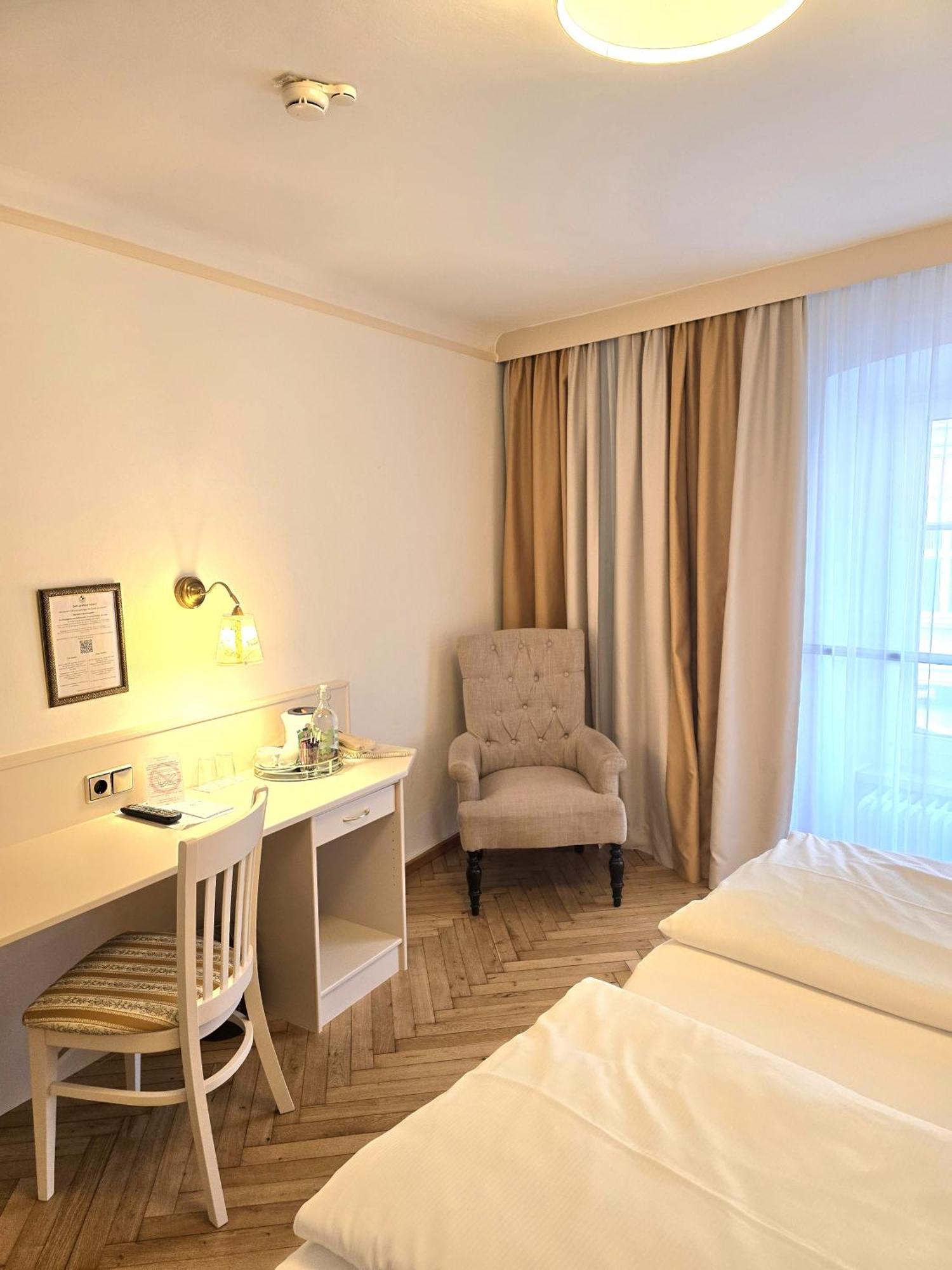 Boutique Hotel Goldenes Lamm Villach Eksteriør billede