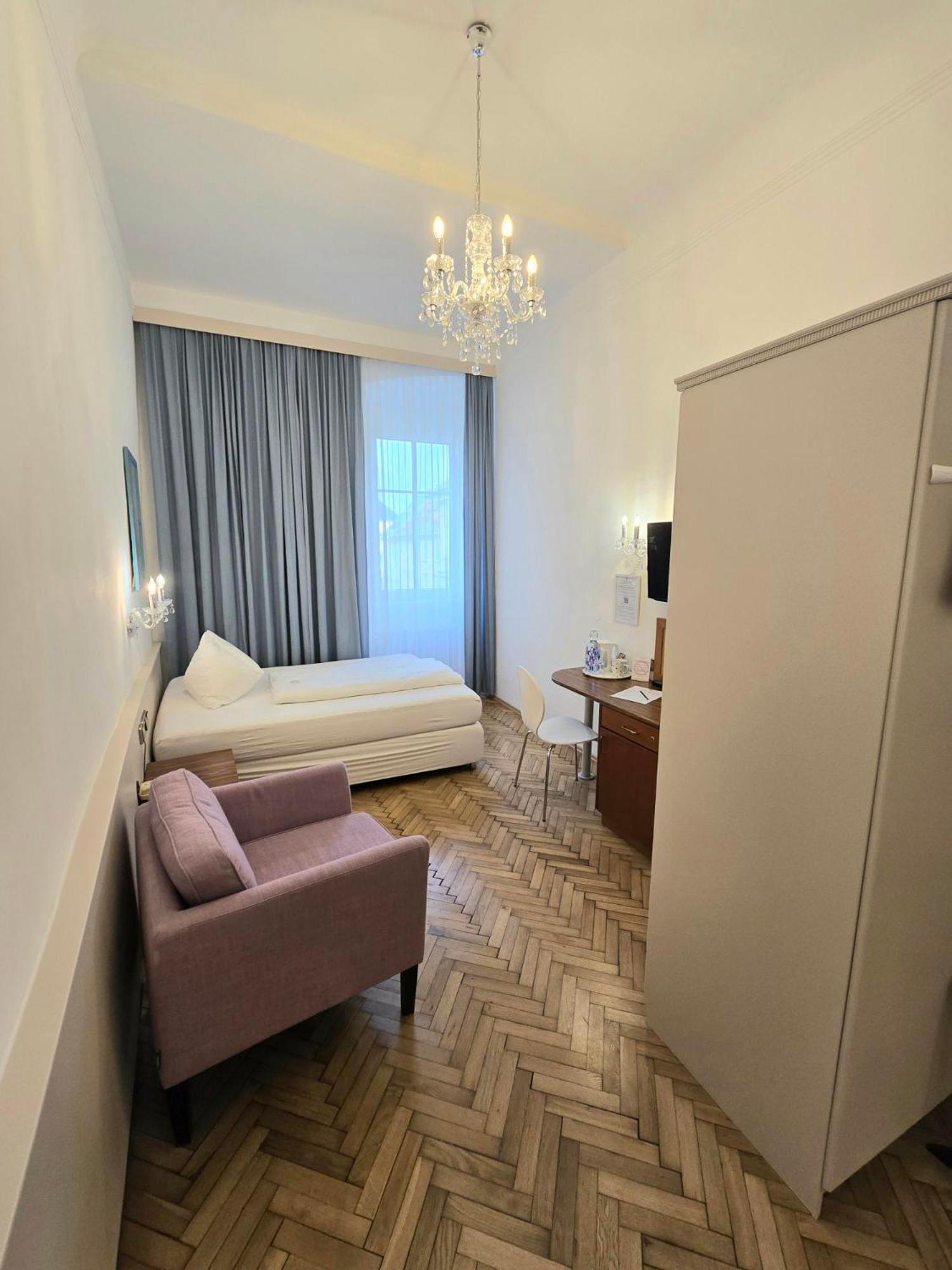 Boutique Hotel Goldenes Lamm Villach Eksteriør billede