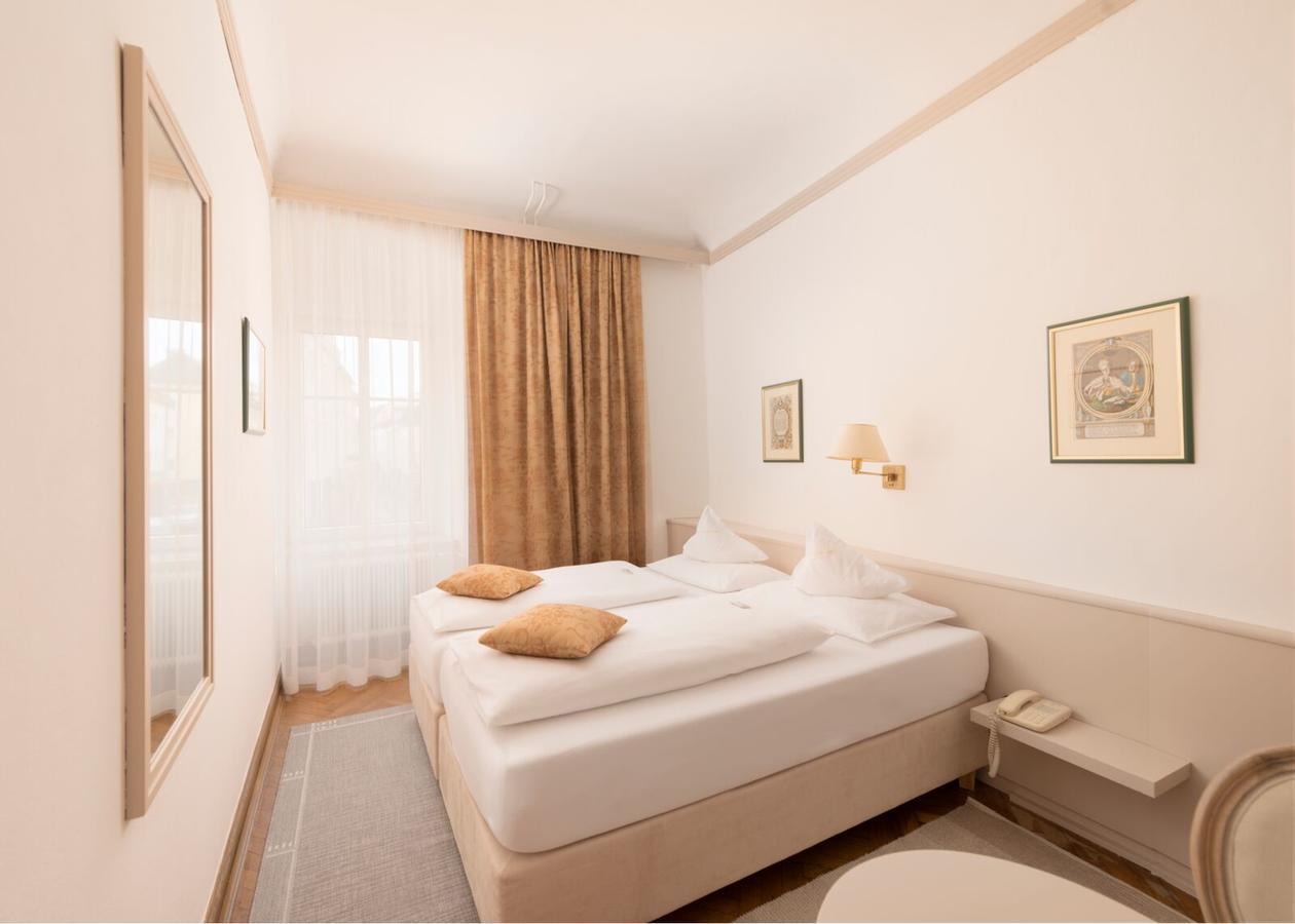 Boutique Hotel Goldenes Lamm Villach Eksteriør billede