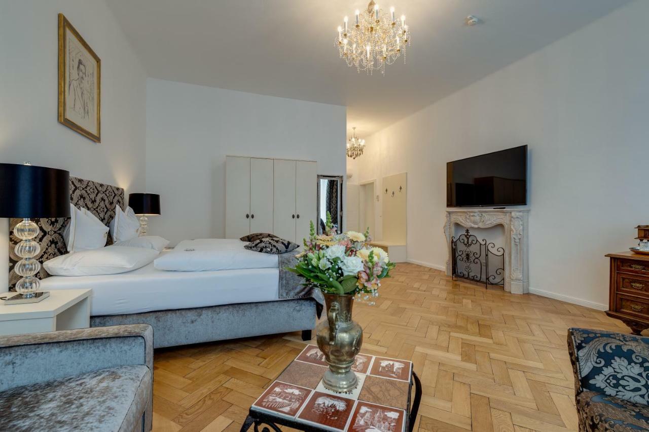 Boutique Hotel Goldenes Lamm Villach Eksteriør billede