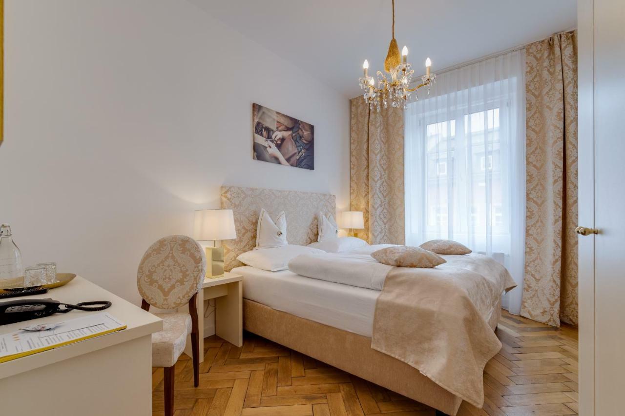 Boutique Hotel Goldenes Lamm Villach Eksteriør billede