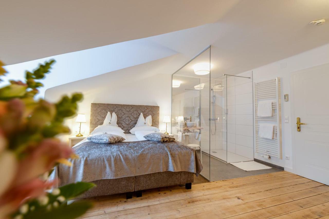 Boutique Hotel Goldenes Lamm Villach Eksteriør billede